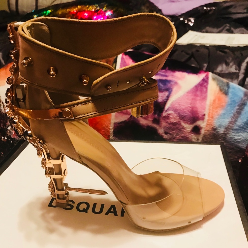 Heels - Picture 3 of 5